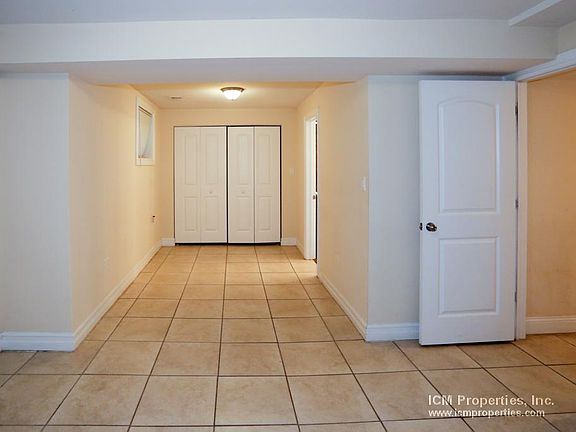 4th image of 3818 N Sheffield Ave #1A