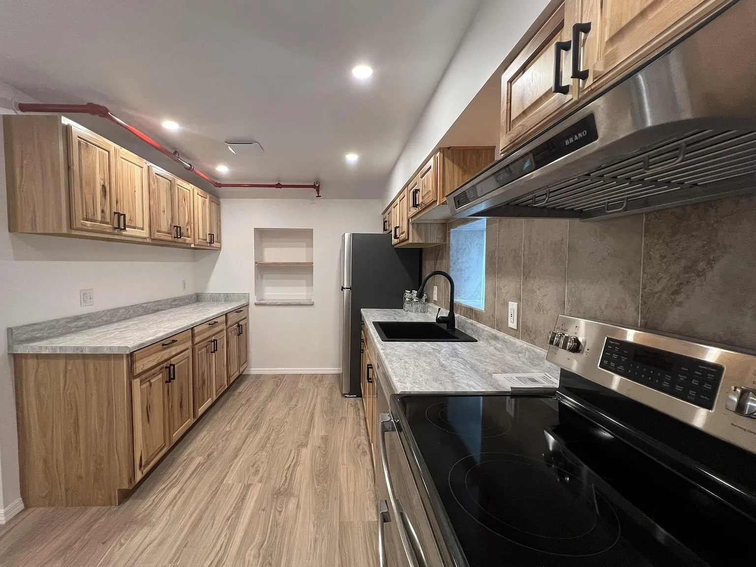 2 bed, 1104 sqft, $3,000 — Photo 4