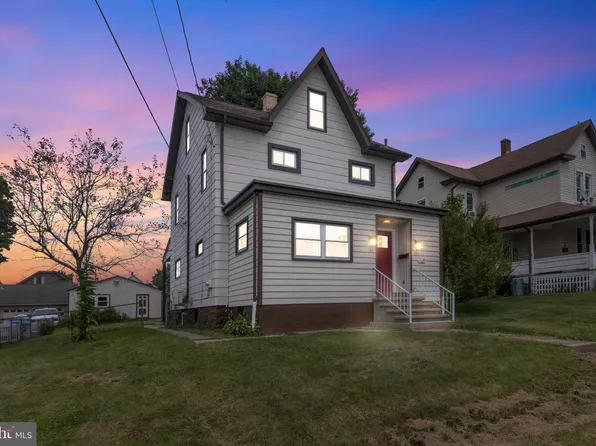 233 Columbus Ave, Cresson, PA 16630