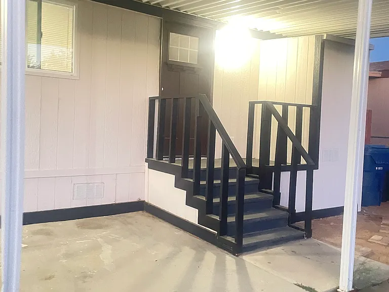 6880 Rea Ave — Photo 12