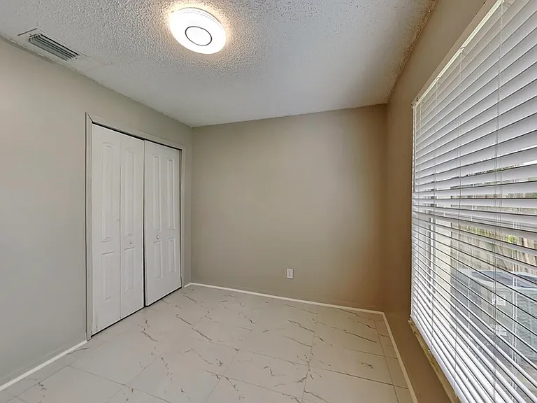 1836 Blue Fox Ct — Photo 15