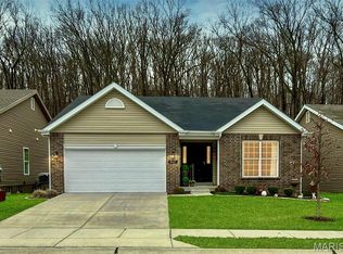 1647 Ridgefield Bluff Ct, Eureka, MO 63025