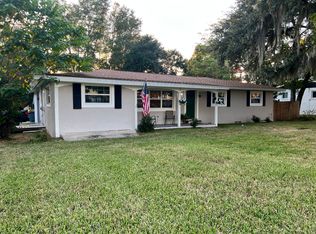 1858 SE Lake Weir Ave, Ocala, FL 34471