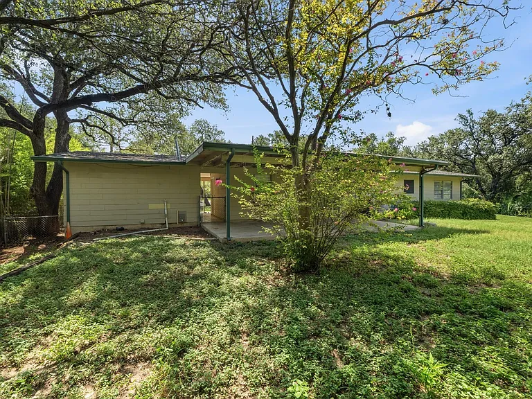 2414 Havenside Dr — Photo 24