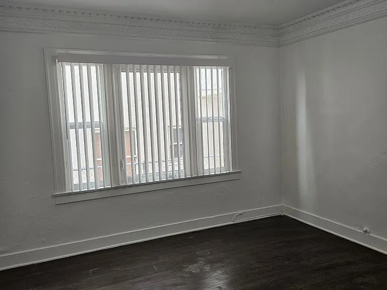 228 S Catalina St #4 — Photo 4