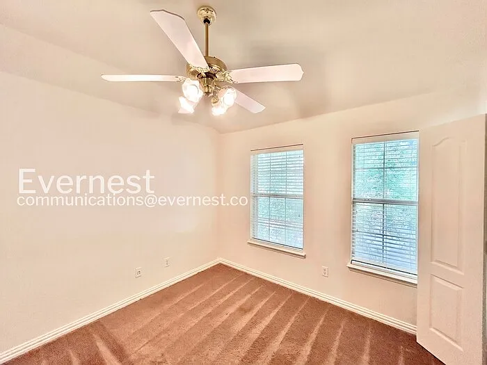 6458 Riverside Dr — Photo 17