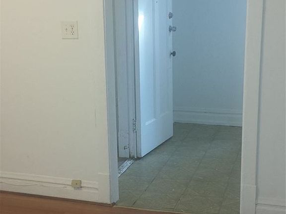 Den entry