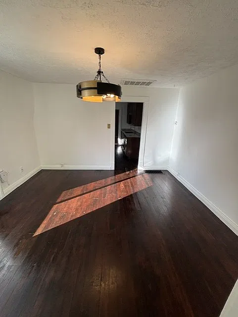 2 bed, 1000 sqft, $1,795 — Photo 4