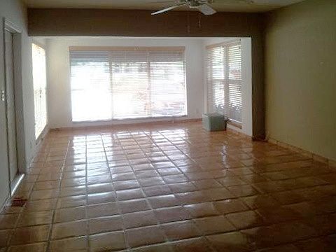 3rd image of 1624 NE 1st St #1