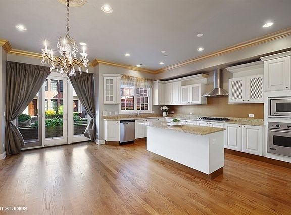 5th image of 859 Laurel Ave
