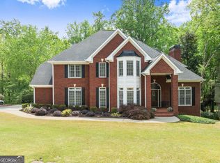 1202 Chadwick Lake Dr, Lawrenceville, GA