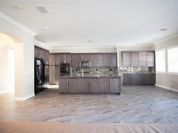4th image of 3192 Santolina Dr