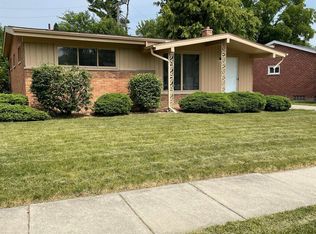 7377 N Charlesworth St, Dearborn Heights, MI 48127