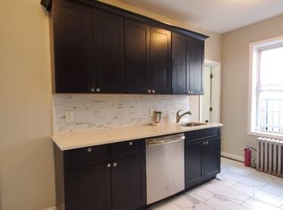 160 Cator Ave #5E, Jersey City, NJ 07305