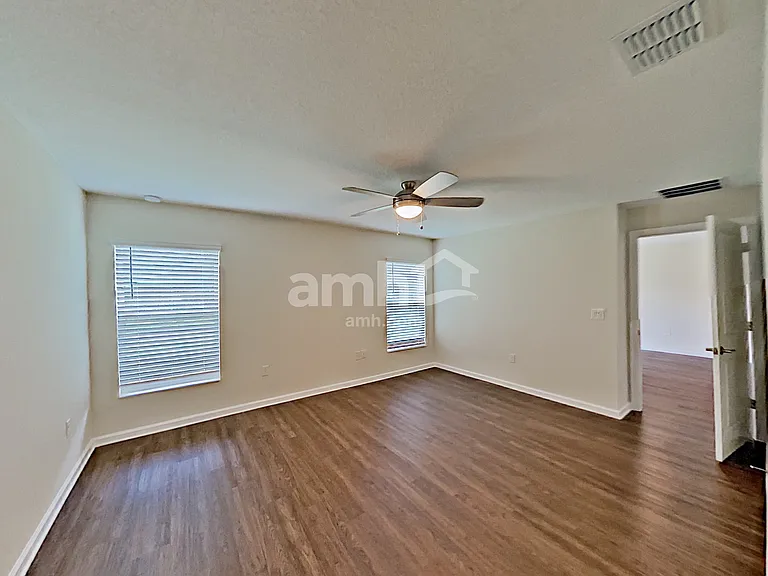 4349 Seven Canyons Dr — Photo 10
