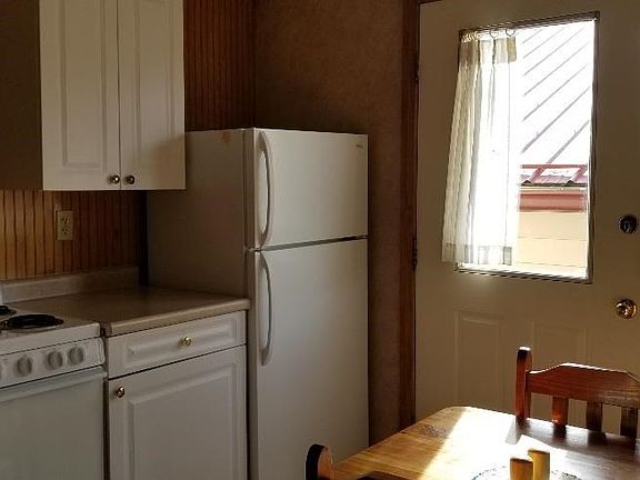 5th image of 179 Piedmont Cir
