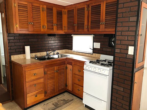 5th image of 116 Park Dr
