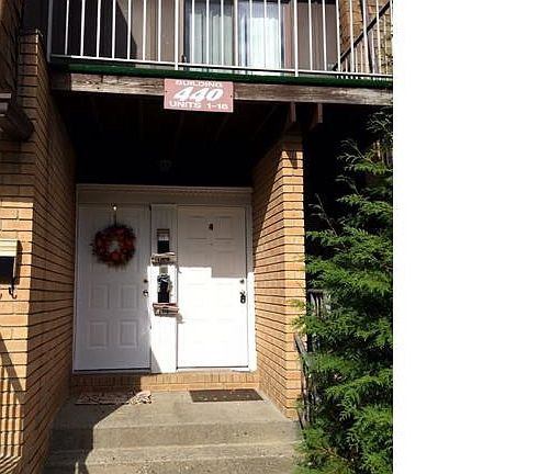 3rd image of 440 Carpenter Ave APT 4