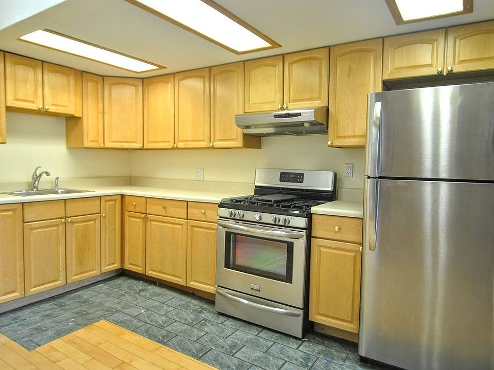 1st image of 112 W 119th St Unit 3