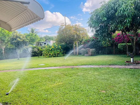 411 Forest Estates Dr, West Palm Beach, FL 33415