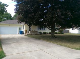 45 Hillcrest Dr, Tiffin, OH 44883