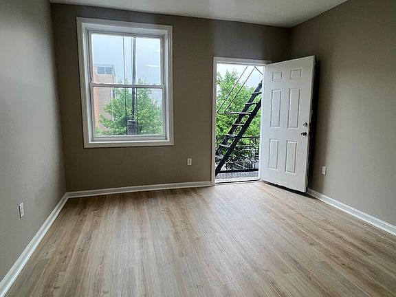2nd image of 38 Winans St APT 10