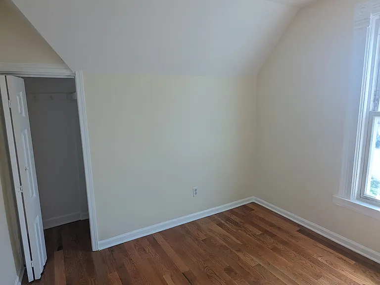 7042 S Kimbark Ave #3 — Photo 5