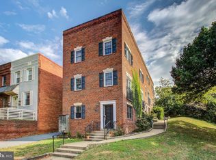 732 5th St SE APT 1, Washington, DC 20003