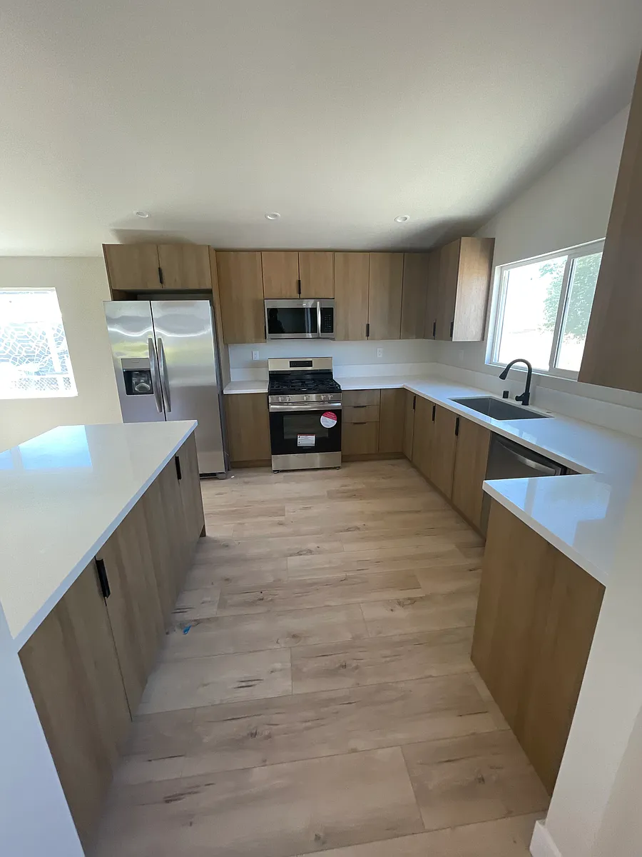 Building Photo - 4500 W Rosamond Blvd #29A