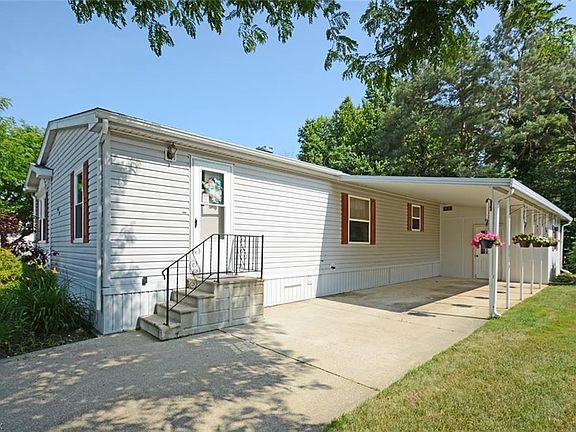 2nd image of 49 Periwinkle Dr