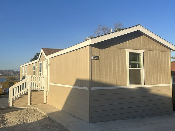 3rd image of 18118 Grand Ave #18118