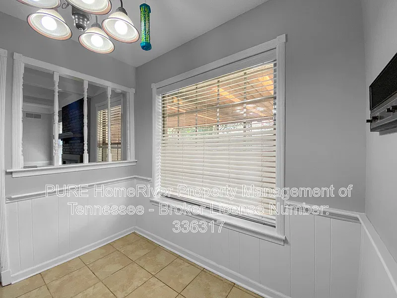 3 bed, 2.0 bath, 1773 sqft, $1,700 — Photo 3