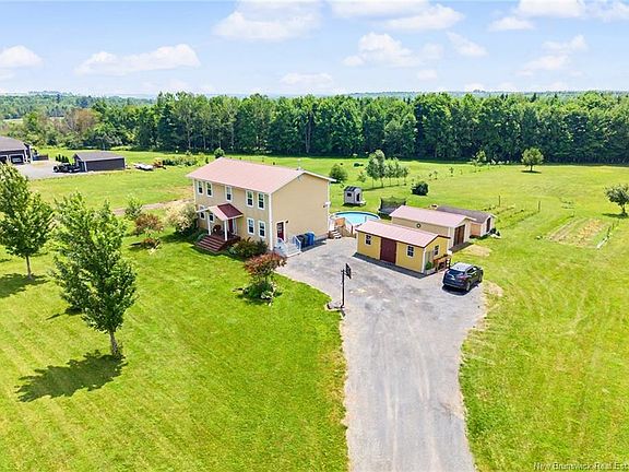 3rd image of 225 Jamieson Rd