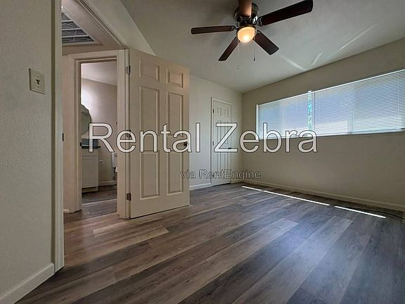 4th image of 10 E 18th St APT 6