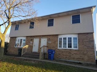 6319 Appomattox Rd, Davenport, IA 52806