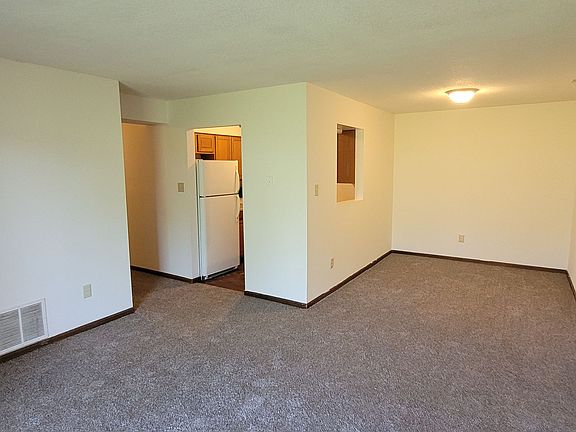 3rd image of 100 N Keene St APT 6