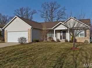 161 Stage Coach Landing Dr, Saint Peters, MO 63376