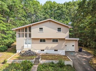 164 Wilshire Dr, Sharon, MA 02067