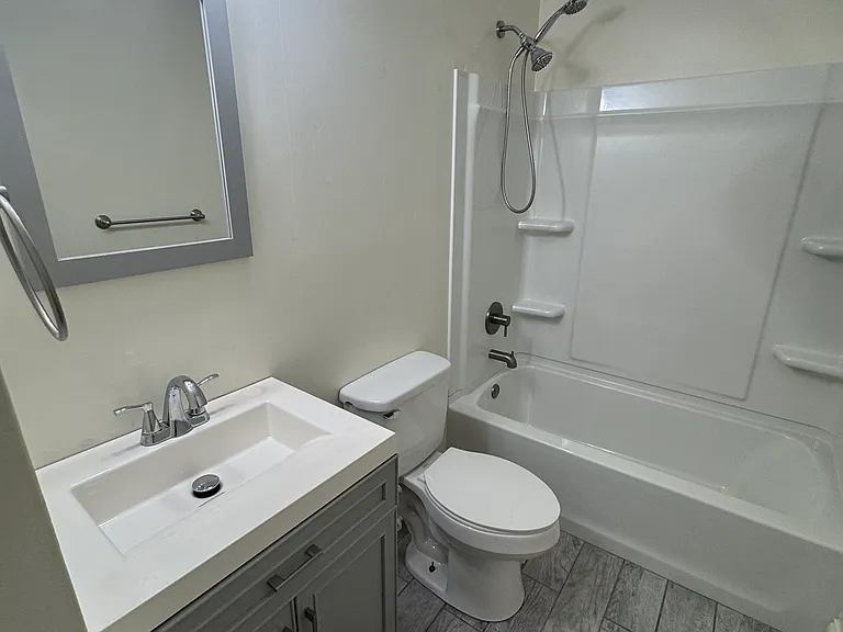 106 Cambell Ct — Photo 12