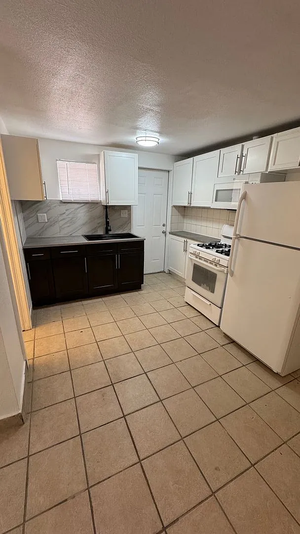 HBird Sunrise - APTS — Photo 1