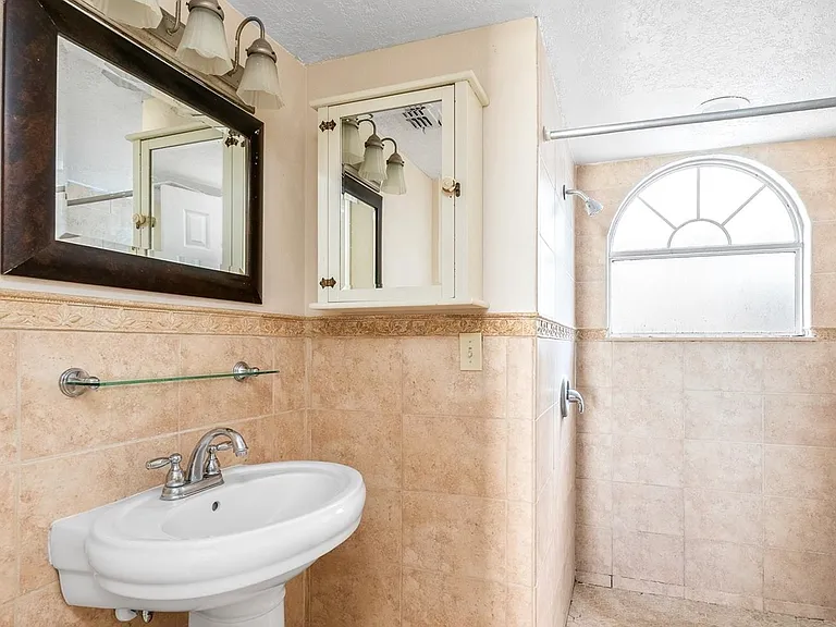 2741 N Poinciana Blvd #49 — Photo 8