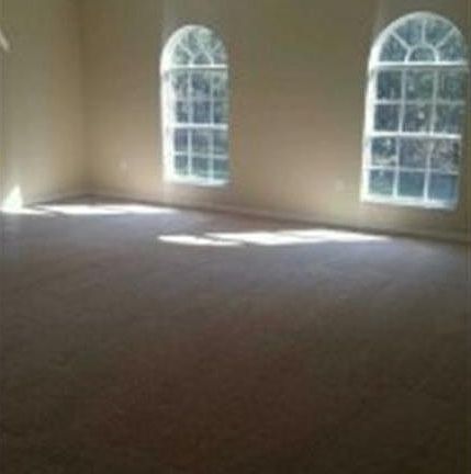 4th image of 1334 W Kenmore Dr