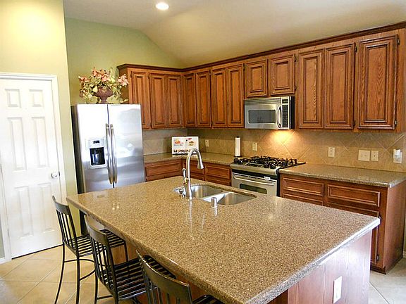 Kitchen with a breakfast bar