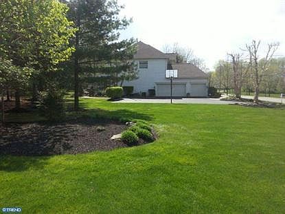 5th image of 4 Smithfield Dr