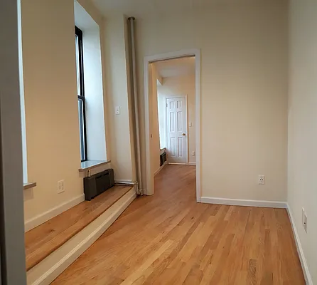 Rented by Keller Williams NYC | media 26