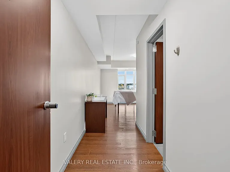 328 Regina St N #602 — Photo 5