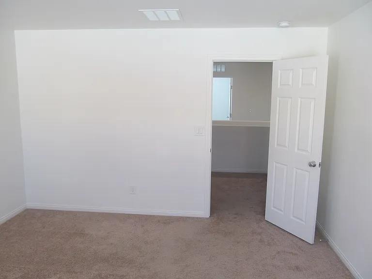 9166 Windsor Wood St — Photo 14