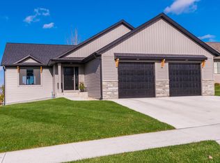 257 Forest Knoll Pl SE, Rochester, MN 55904