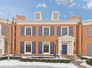 24 Keswick Cmns, New Albany, OH 43054