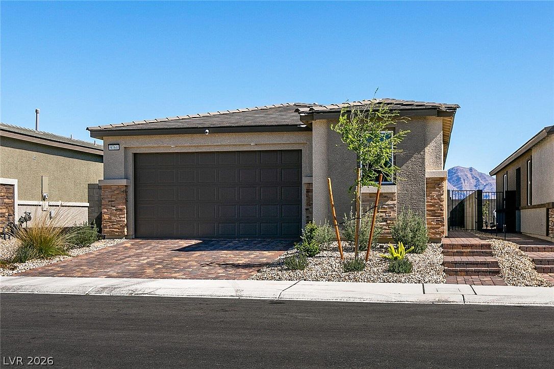 9764 Douglas Fir St, Las Vegas, NV 89143 | Zillow